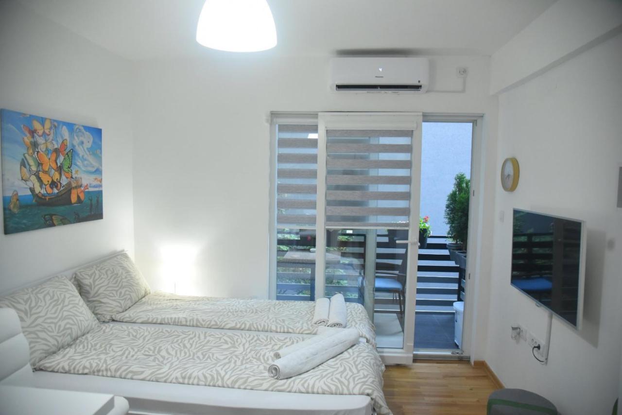 Dekart 2 Apartment Nis Exterior photo