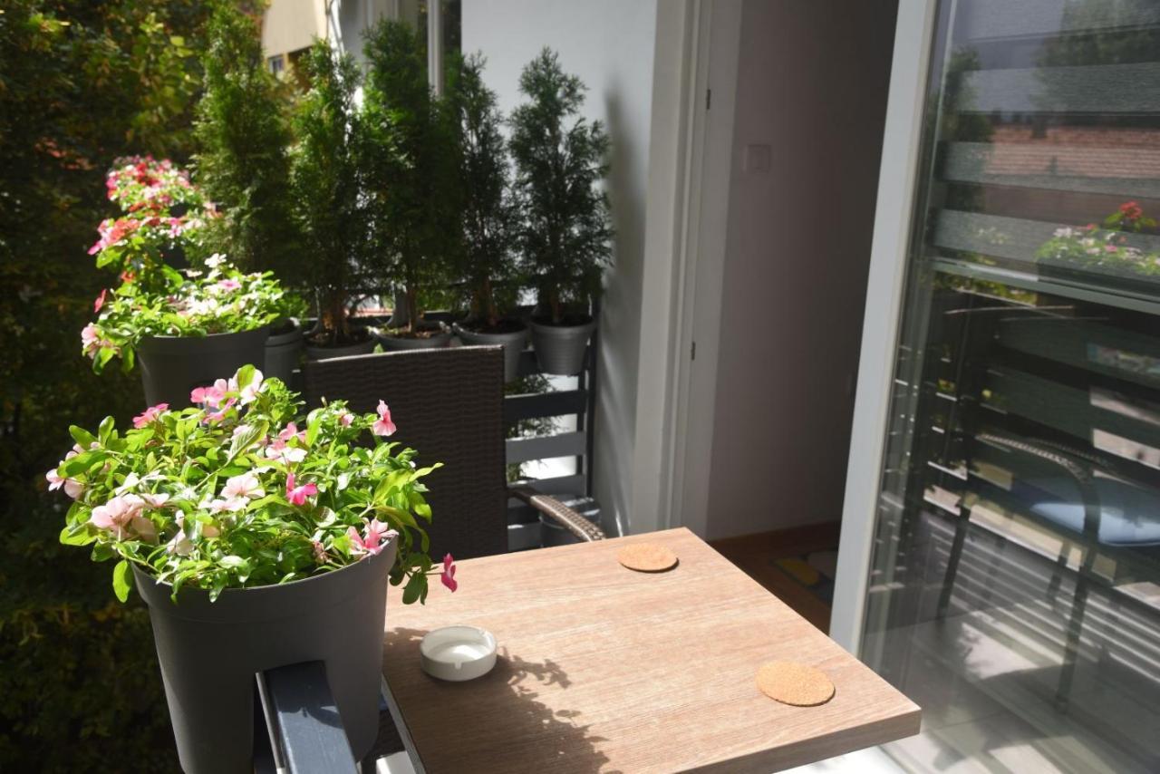 Dekart 2 Apartment Nis Exterior photo
